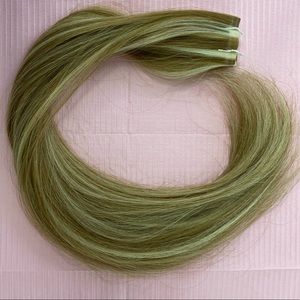 Highlights #7/12.1 Tape In Hair Extensions 24”